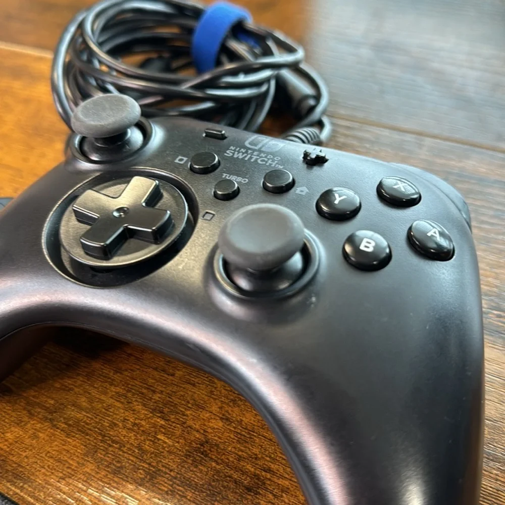 Genuine Black Nindtendo Switch Joy Con Wrist Strap Straps & USB Controller